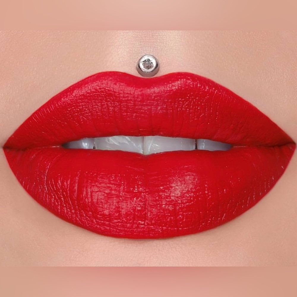 Jeffree Star Red Affair Velvet Trap Lipstick